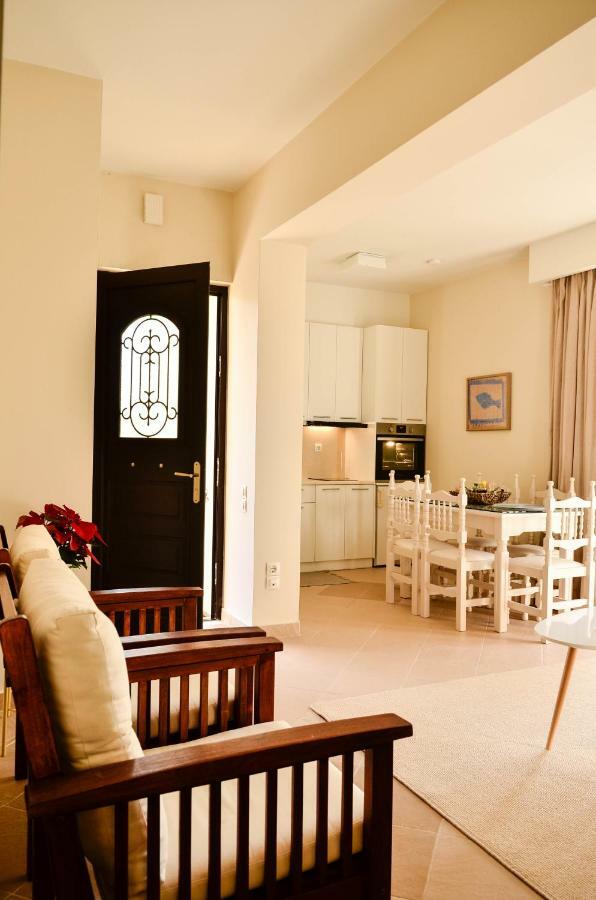 칼라마타 Sunrays Housing 아파트 외부 사진